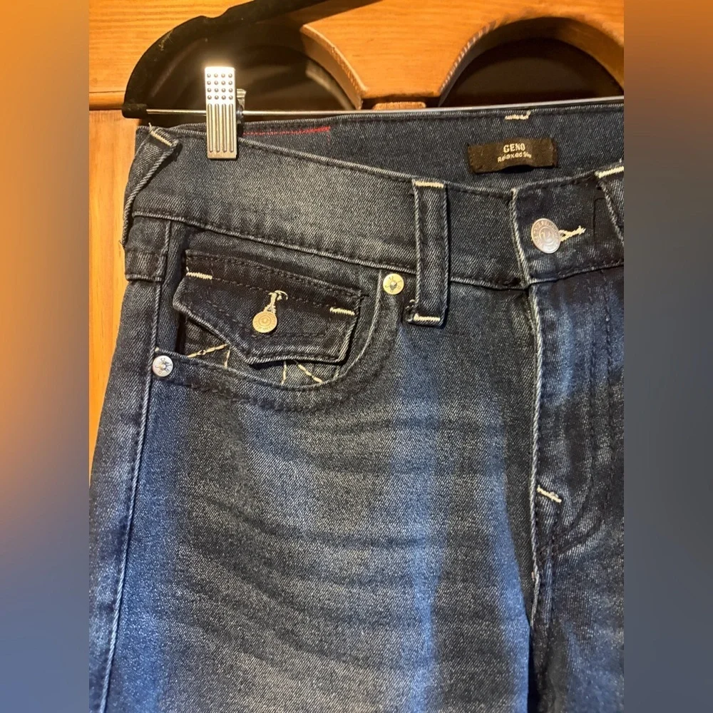 True Religion Geno Relaxed Slim Jeans - Big Tab Flap NWT 32x32